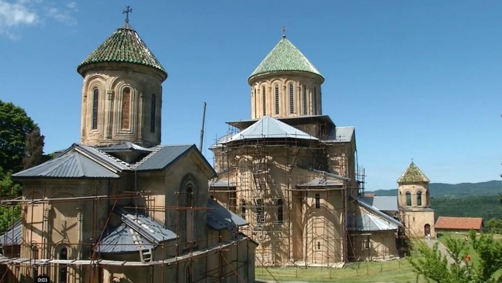 გელათში  UNESCO-ს გადახურვის სპეციალისტები იმყოფებიან