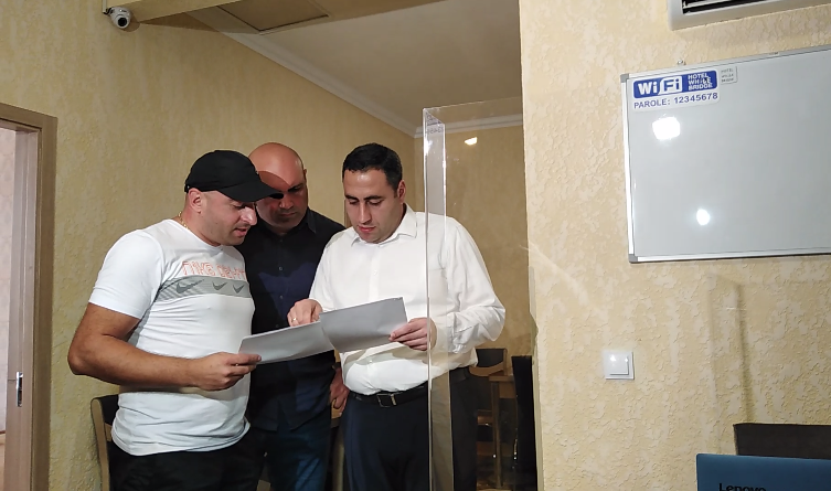 დაკეტილი საზღვრები და შეჩერებული ფრენები მძიმედ აისახა ტურიზმის სფეროზე – გიორგი ვაშაძე