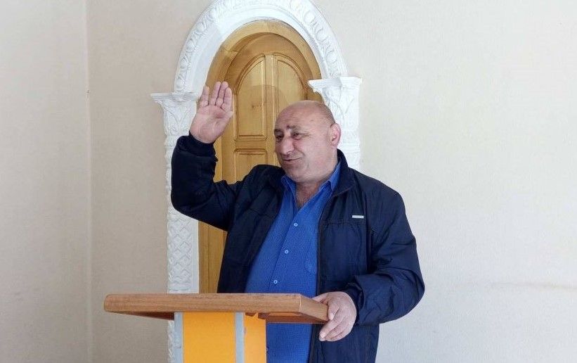 “პარლამენტარები ტურისტებივით  ჩამოირბენენ ქუთაისში და გაქცევაზე არიან”
