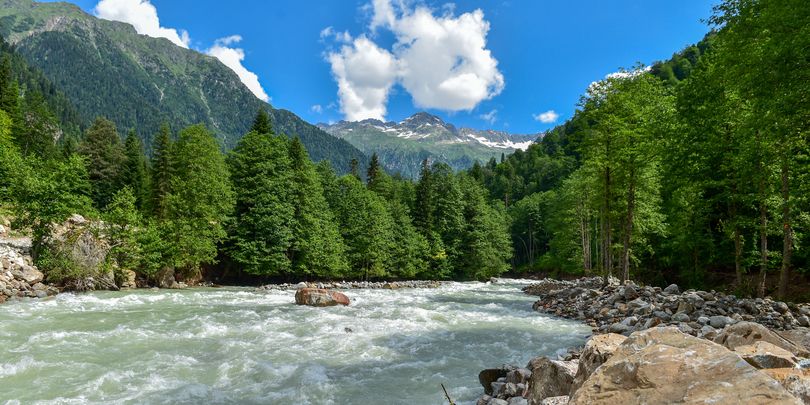 სოფელ სულორის მცხოვრებლები ჰესის მშენებლობის წინააღმდეგ პეტიციას ავრცელებენ