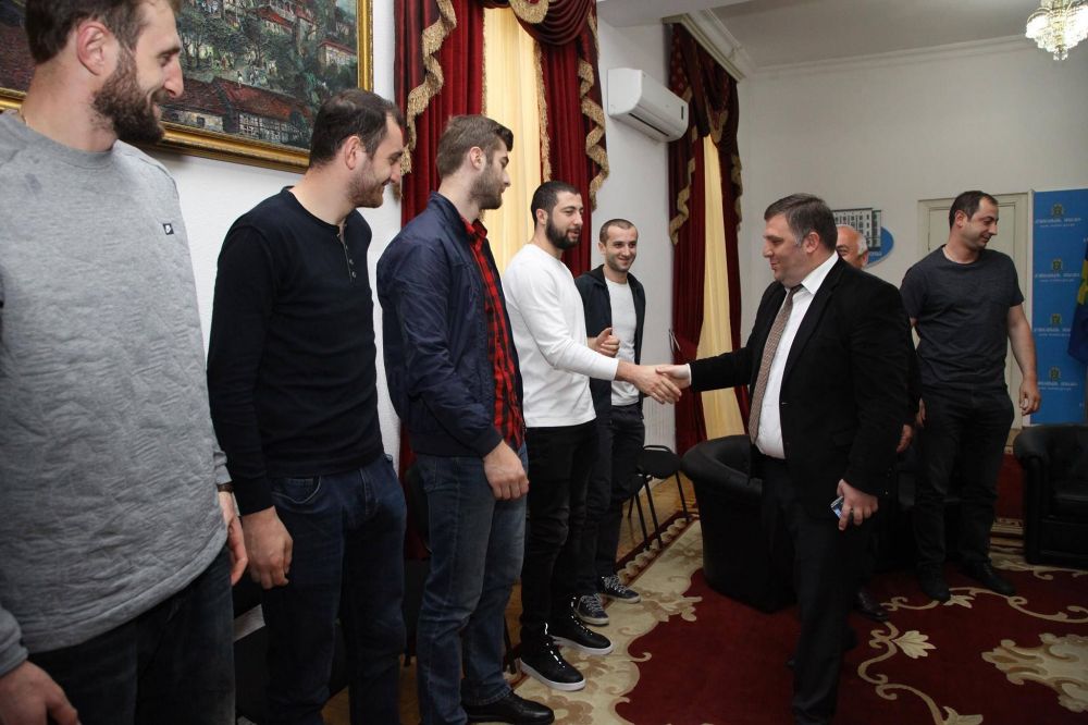 ქუთაისის მერმა კალათბურთელებს საქართველოს თასის მოპოვება მიულოცა
