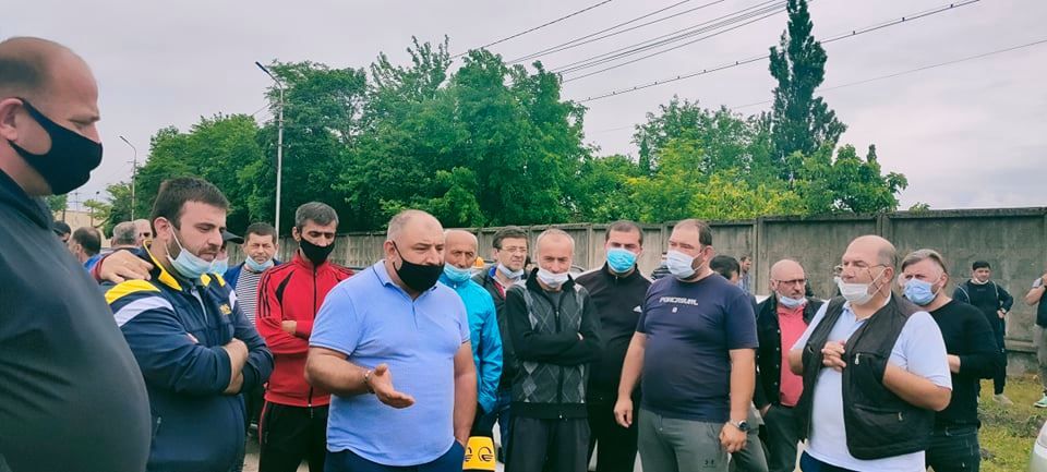 ტაქსის მძღოლების გაფიცვას კომპანია “მაქსიმი” პასუხობს