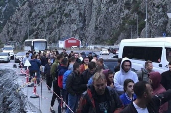 სექტემბერში საქართველოში რუსეთიდან  222 274 ადამიანი შემოვიდა