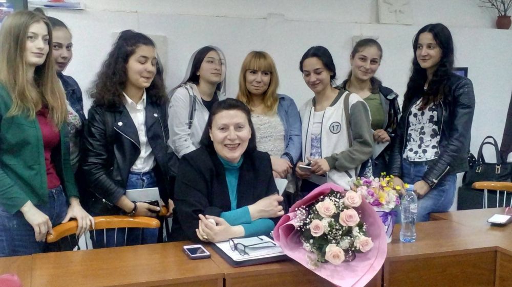 “ქუთაისი ცოტა სხვანაირი ქალაქია, რომ არ მოგენატროს, არ შეიძლება”