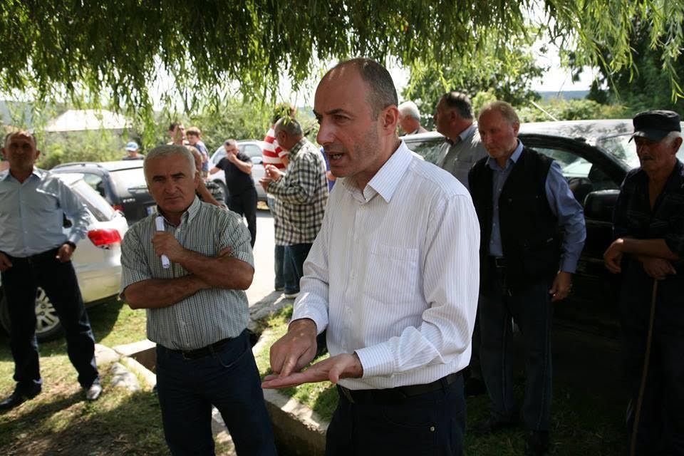 გურამ მაჭარაშვილმა „ქართული ოცნების“ პროგრამა ამჯერად ბაისუბნისა და ჩადუნიანის მოსახლეობას გააცნო (R)