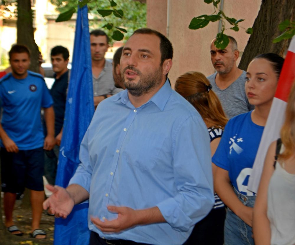 ბექა ნაცვლიშვილი მოსახლეობას შეხვდრებს განაგრძობს (R)