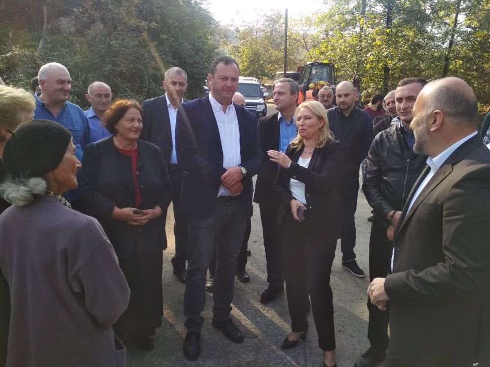 ნათია თურნავა ზესტაფონში გაზიფიცირების პროცესს გაეცნო