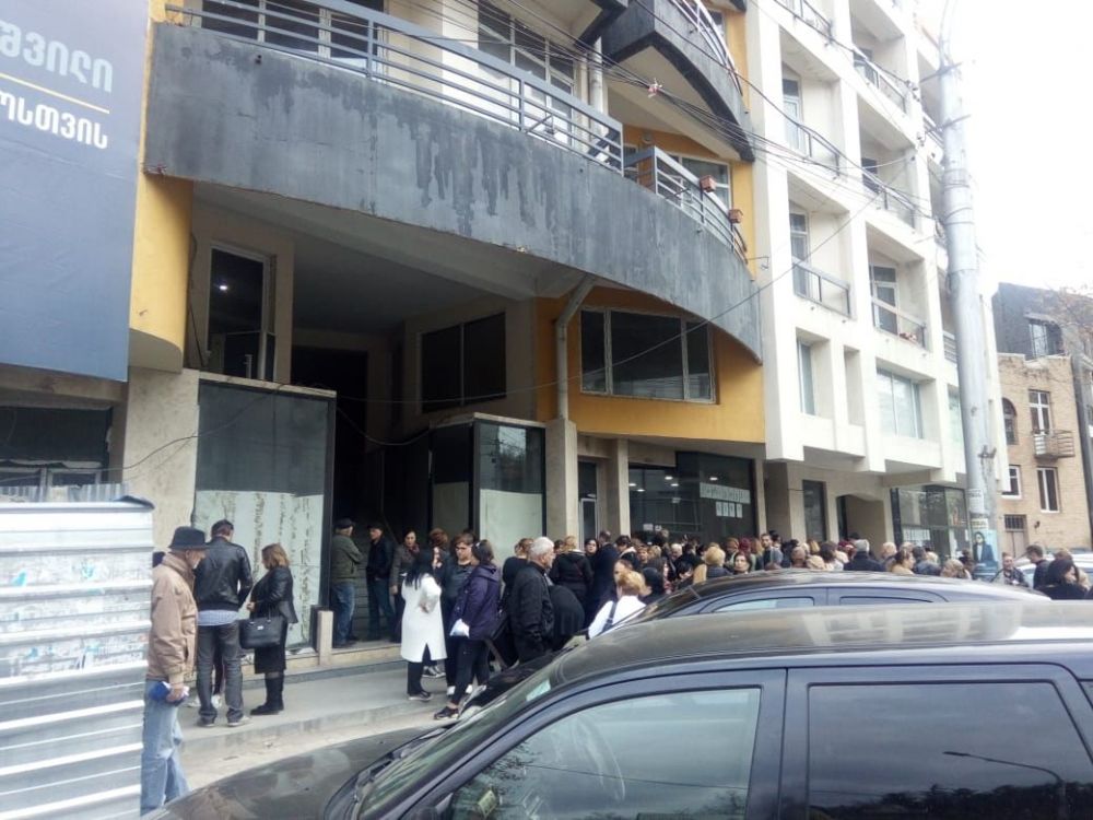 ქუთაისში “ქართული ოცნების” ოფისში კოორდინატორებთან  შეხვედრები მიმდინარეობს[PHOTO]