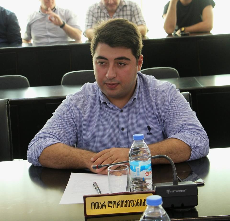 “კარგი იქნება, თუ საერთოდ გაეთიშებიან ქართულ პოლიტიკურ ასპარეზს”-“ოცნების” დეპუტატი ოპოზიციაზე