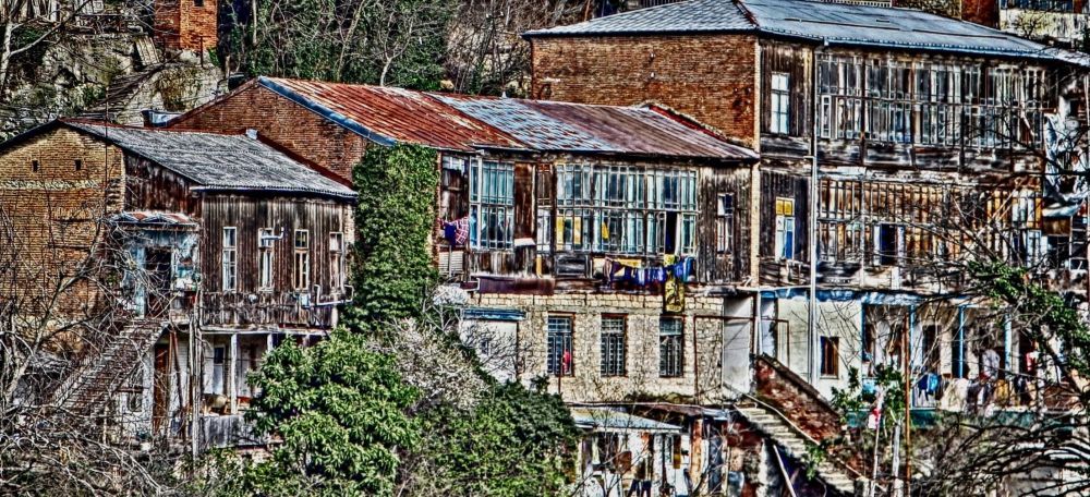 “ტურისტული ზონა, კვების ობიექტები, საგამოფენო სივრცე”-რა იგეგმება რიონისპირა დასახლებაში?
