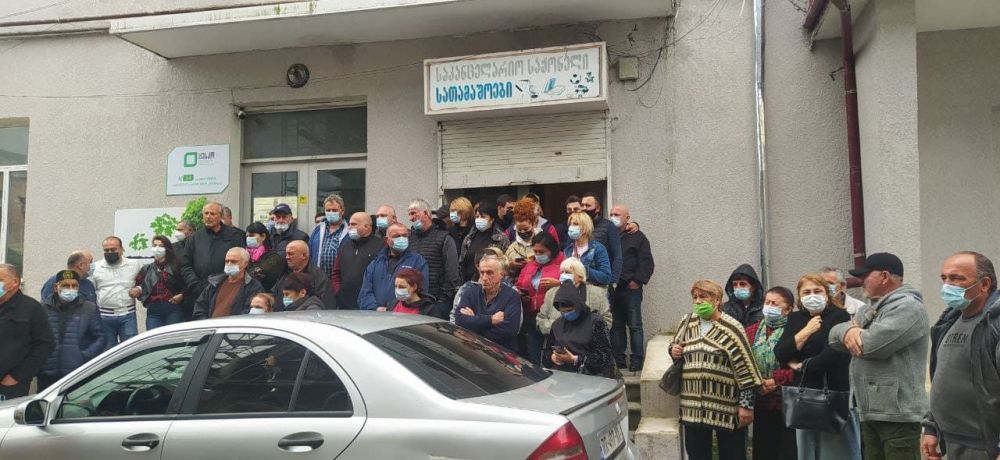 ხმაური და დაპირისპირება  სამტრედიაში – ოპოზიცია არჩევნების შედეგებს აპროტესტებს