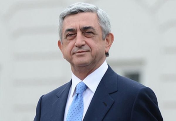 სერჟ სარგსიანი გადადგა