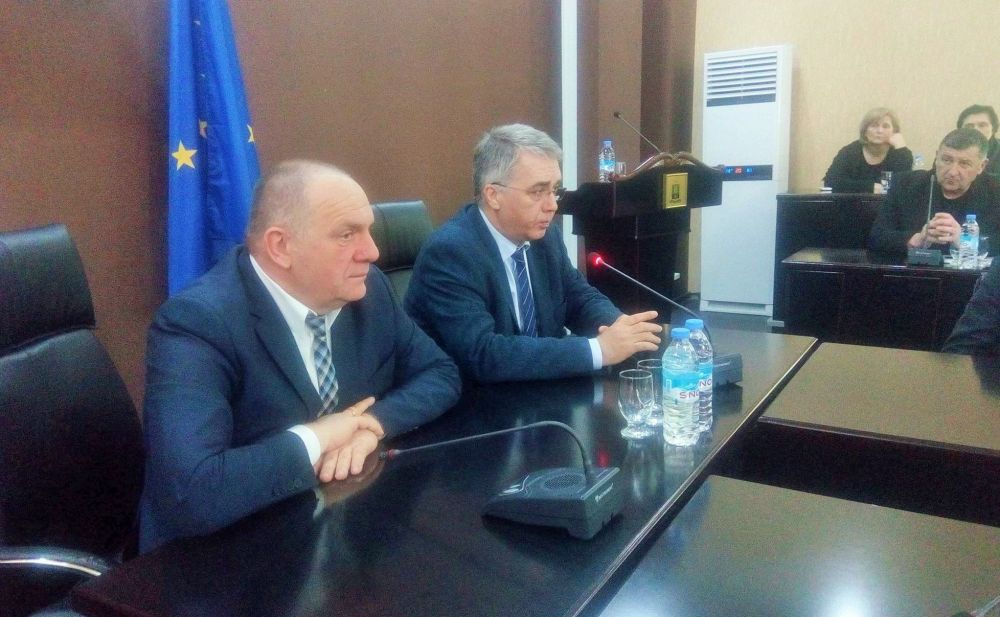 იმერეთში მოქმედი კლინიკების ხელმძღვანელებს ჯანდაცვის მინისტრი შეხვდა
