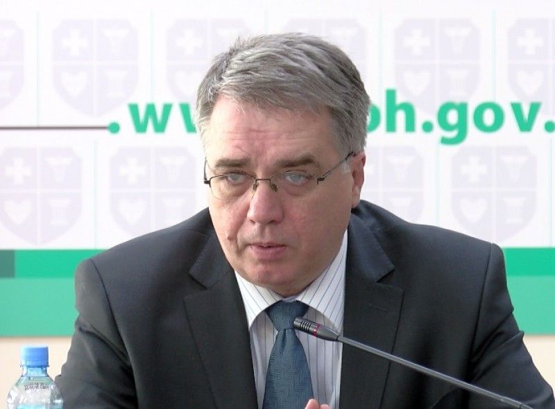 “მენეჯერები ცოტა ხნით ჩამოვიდნენ თავიანთი მანქანებიდან”(ვიდეო)