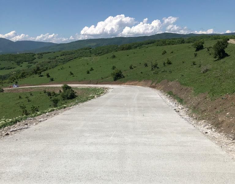 გარდაბნის მუნიციპალიტეტის სოფლებში საგზაო ინფრასტრუქტურის სამუშაოები  მიმდინარეობს