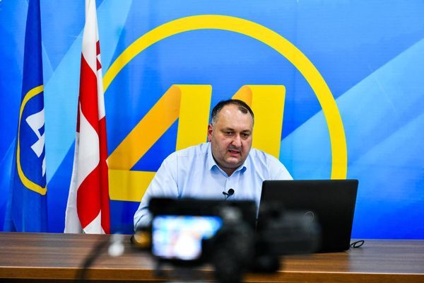 იოსებ ხახალეიშვილი – ასსაფეხურიანი კიბის და ცენტრალური შადრევნის რეაბილიტაცია რამდენიმე დღეში დაიწყება