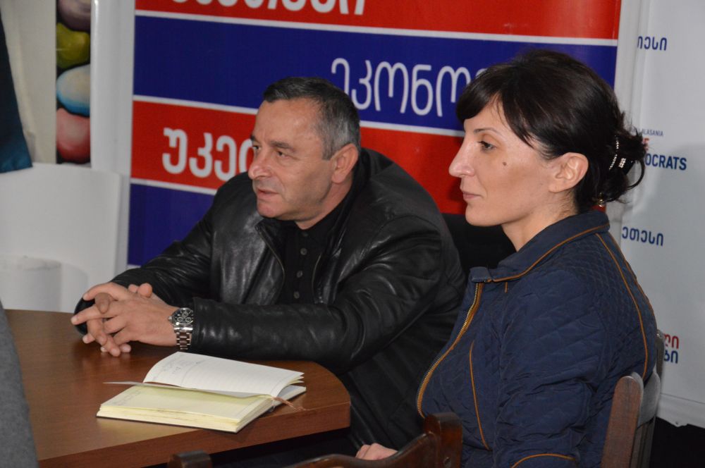 თამარ კეკენაძე ჭიათურაში მაჟორიტარობის კანდიდატის მხარდასაჭერად  იმყოფებოდა