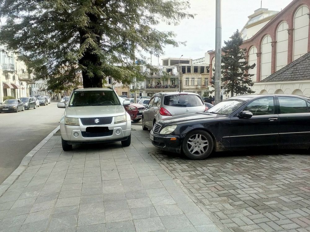 ჯარიმები იზრდება, ტროტუარზე პარკირებული ავტომობილი კი დაუყოვნებლივ ევაკუაციას დაექვემდებარება