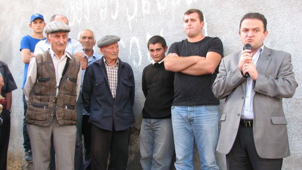 გედევან ფოფხაძე და გიორგი კოპაძე მოსახლეობას შეხვდნენ (R)