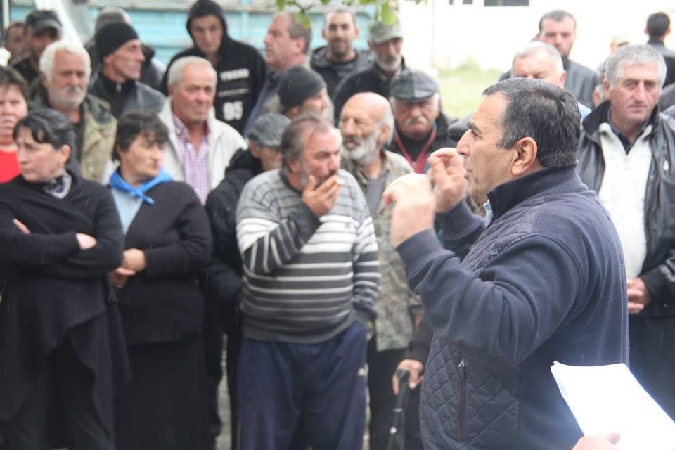 თემურ ხუბულური დიცის, ხიდისთავის, ატენის და ბობნევის მოსახლეობას შეხვდა (R)