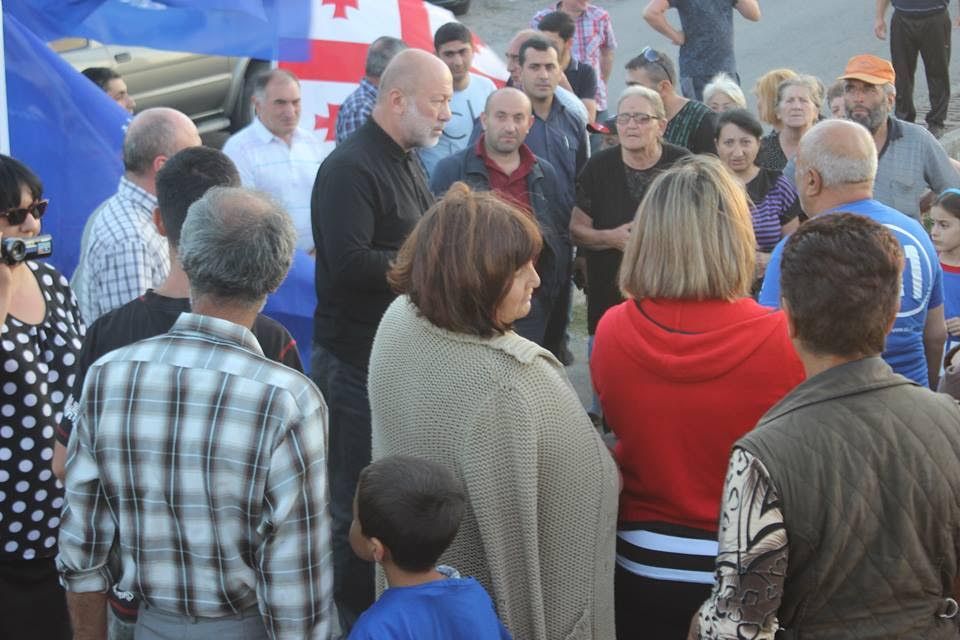გიორგი კოპაძე ამომრჩევლებთან შეხვედრებს განაგრძობს (R)