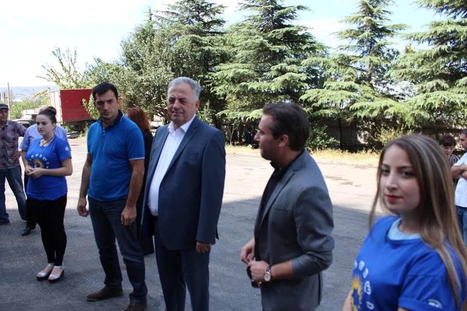 რუსთავის მაჟორიტარი დეპუტატობის კანდიდატები  ქარხნის თანამშრომლებს შეხვდნენ(R)