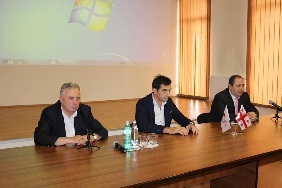 “საჭიროა ქვეყანაში სამეწარმეო სულისკვეთების დამკვიდრება”  (R)