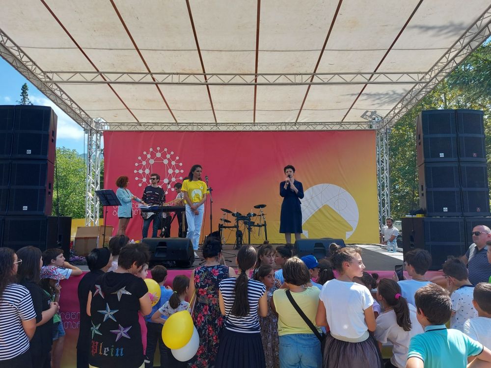მოხარული ვიქნები თუ ჩამოვა, მას ელოდება დაკავების პროცედურა საზღვარზე – წულუკიანი სააკაშვილზე