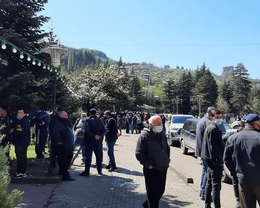 ჭიათურაში გაფიცულ მაღაროელთა ნაწილთან კომპანიამ შეთანხმებას მიაღწია