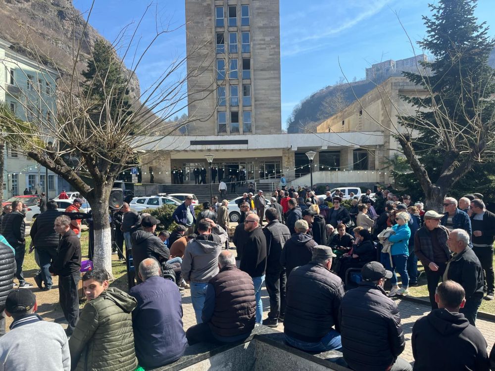 ჭიათურელ მაღაროელების პროტესტთან დაკავშირებით პარტია „გახარია საქართველოსთვის“ განცხადებას ავრცელებს