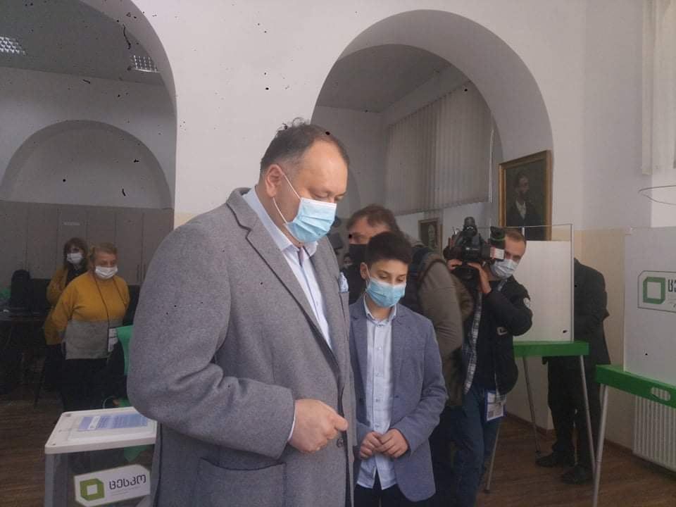 “გავაკეთე არჩევანი ქვეყნის მშვიდობიანი განვითარებისთვის” – იოსებ ხახალეიშვილი