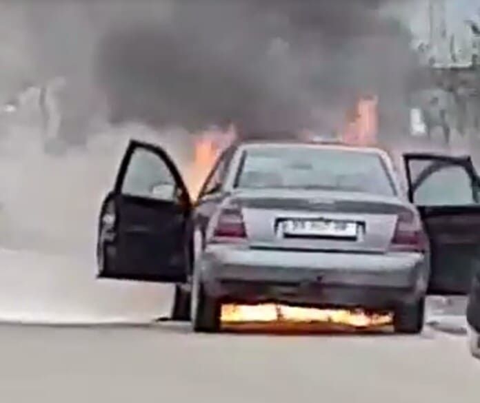 ზესტაფონში ავტომობილი დაიწვა
