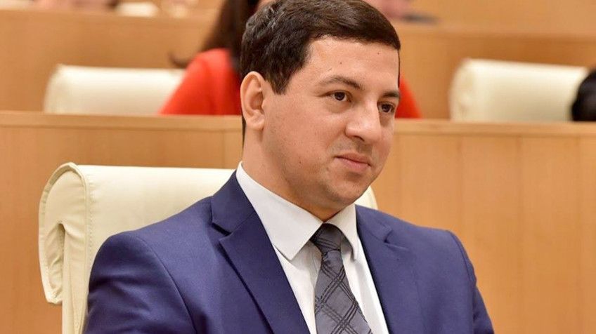არჩილ თალაკვაძე თვითიზოლაციაში გადავიდა – მას და მის ოჯახის წევრებს PCR ტესტირება ჩაუტარდათ