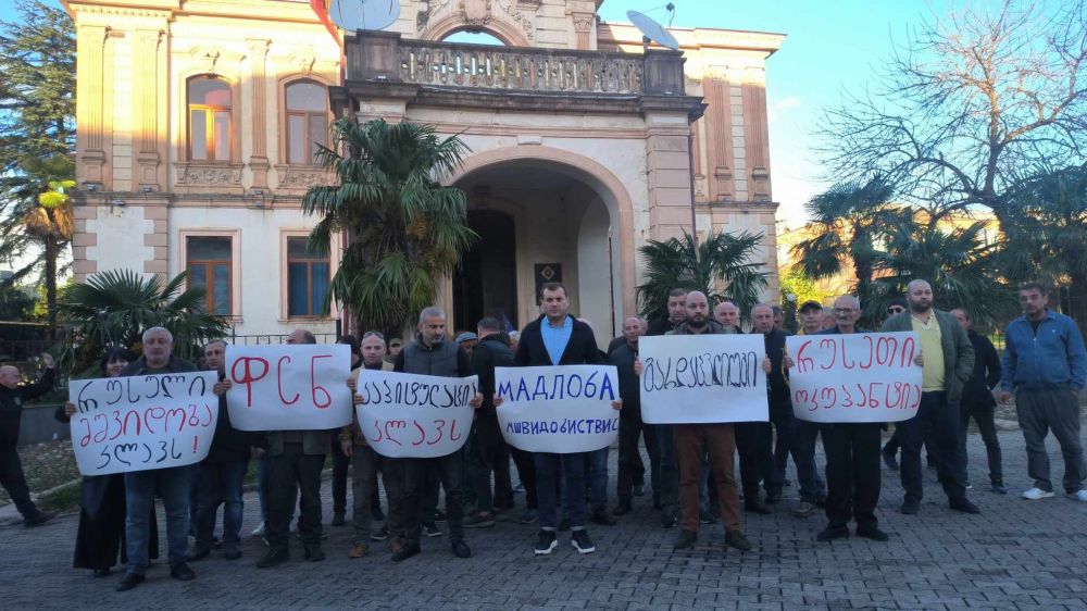 „რუსეთი ოკუპანტია“, “რუსული მშვიდობა კლავს“ – აქცია ქუთაისში