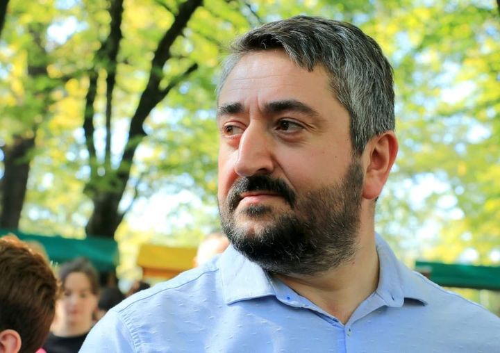 “ქართული ხმების” სოლისტი ზურა ბაკურაძე დედის დაკრძალვაზე დაიღუპა