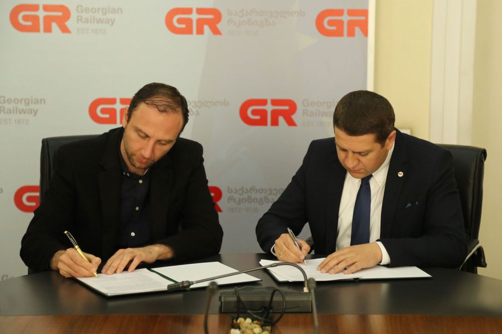 საქართველოს რკინიგზა განათების თანამედროვე სისტემაზე გადადის