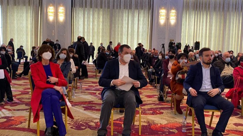 ცვლილებები “ევროპულ საქართველოში” – ვინ დარჩა და ვინ წავიდა პარტიიდან?