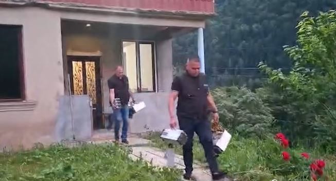 მესტიაში დამატებით 42 მაინერი ამოიღეს
