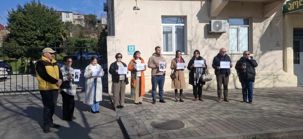 მირიან ბერულავას მხარდასაჭერად ჟურნალისტებმა სოლიდარობის აქცია გამართეს