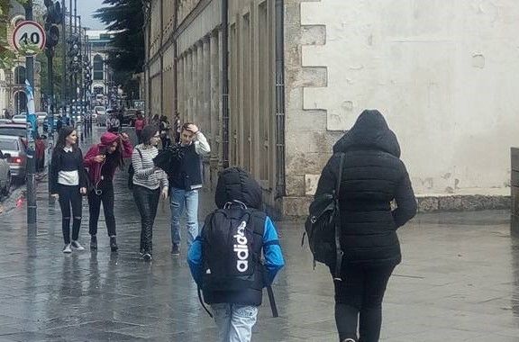 სტიქიის შედეგად სასწავლო პროცესი ქუთაისის რამდენიმე სკოლაში ჩაიშალა