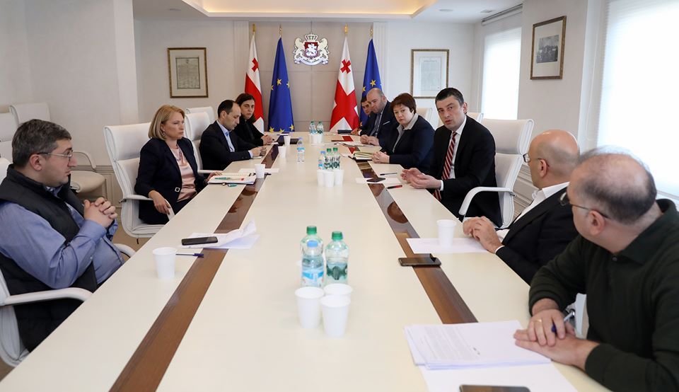 რა ელით იმ მოქალაქეებს, რომლებმაც შექმნილი ვითარების გამო შემოსავალი  დაკარგეს?