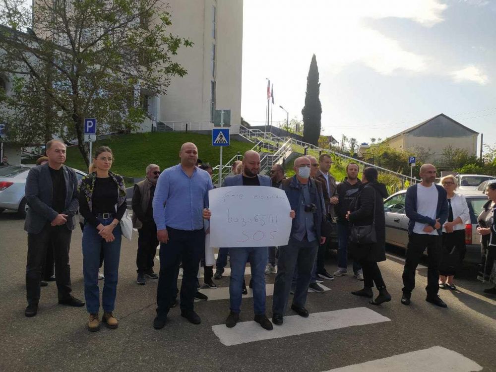 დაანგრევენ თუ არა ქუთაისის ბულვარში მდებარე სანაყინეს -გადაწყვეტილება სასამართლომ უნდა მიიღოს
