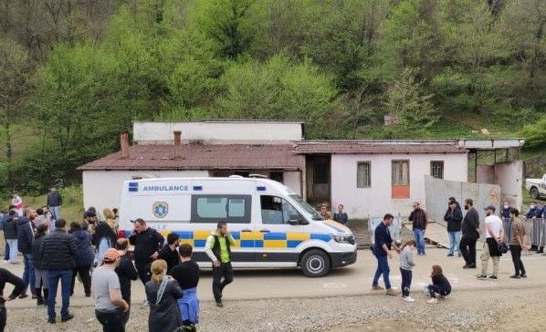 17 წლის ბიჭი, რომელიც რიონში ჩავარდა,  საავადმყოფოში გადაიყვანეს