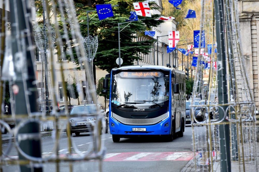ქუთაისის ცენტრალურ ნაწილში  ტრანსპორტი შეცვლილი სვლაგეზით მოძრაობს
