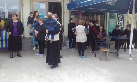 “სასმელ წყალს წურბელები და ტალახი მოყვება”- სოფელ ფერსათში აქცია გამართეს