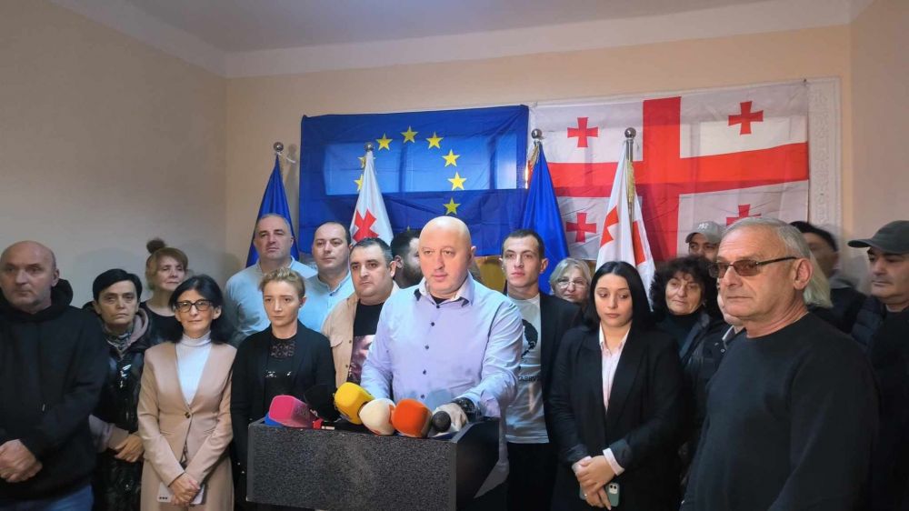 “ნაციონალურ მოძრაობას” ქუთაისშიც ტოვებენ